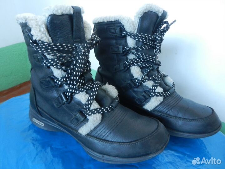 Ботинки женские Reebok,б/у,верх-натурал.,37 разм