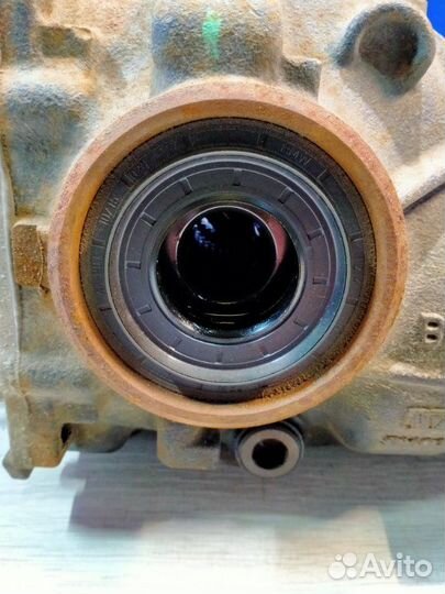 Редуктор Bmw X5 E53 M54 2006