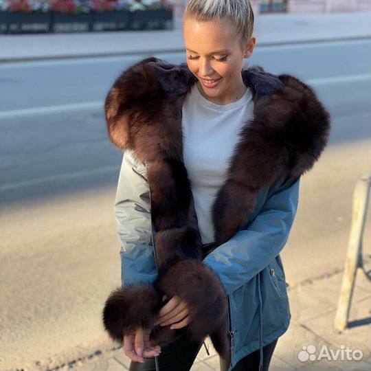Парка с натуральным мехом. Пальто