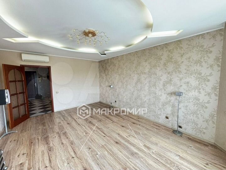 1-к. квартира, 58 м², 7/9 эт.