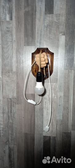 Настенный светильник бра