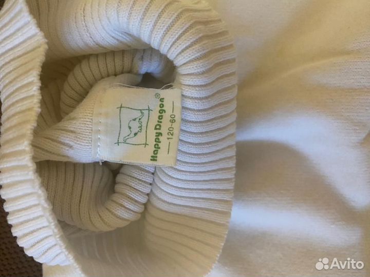 Свитер на девочку 7-8 лет