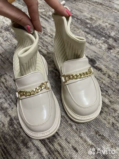 Ботинки для девочки