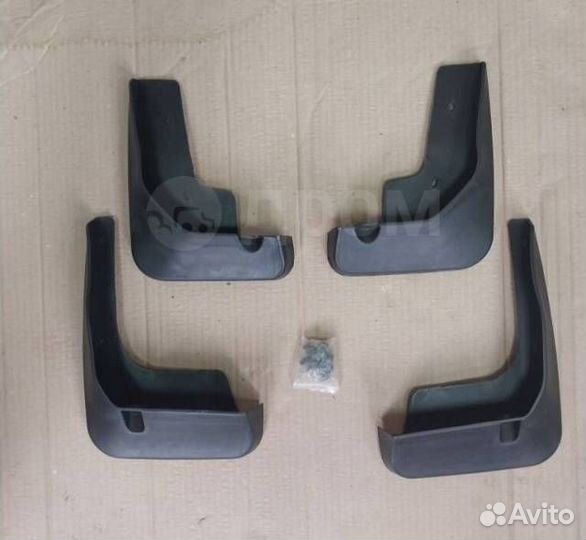 Брызговики Toyota Camry 50 (2011-2014)