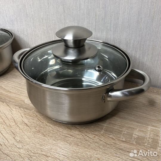 Новый набор кастрюль Attribute