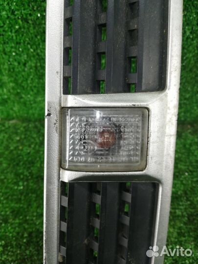 Повторитель передний правый Opel Antara