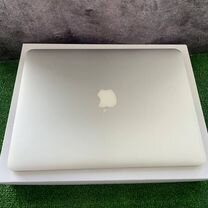 Apple MacBook Air 2017 13 дюймов