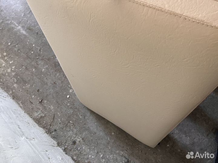 Кушетка для наращивания ресниц и массажа