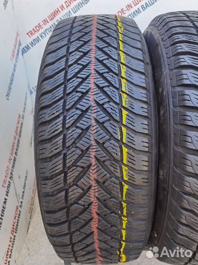 Goodyear Ultra Grip HP 215/65 R16 98T