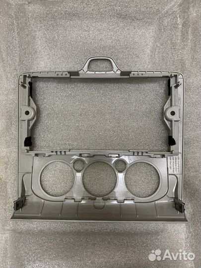 Рамка магнитолы ford focus 2