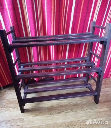 Обувница из массива бука новая. Стеллаж