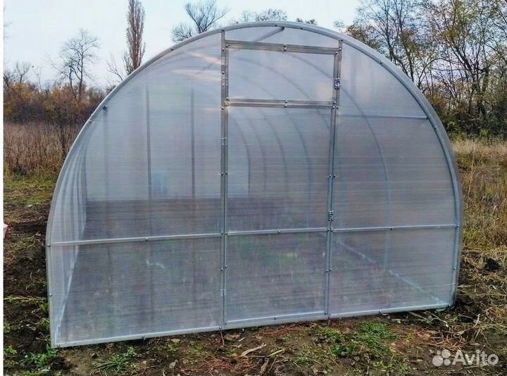 Теплицы дачные