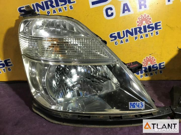 Фара honda stream