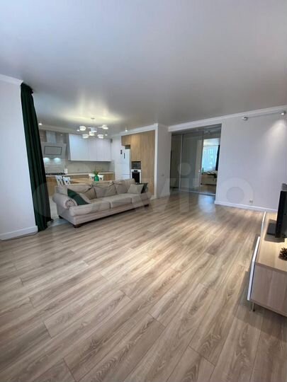 3-к. квартира, 86 м², 18/18 эт.