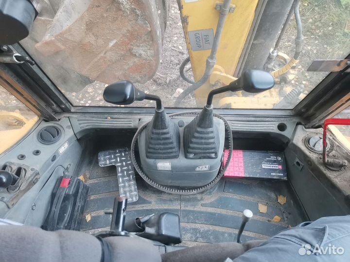 Экскаватор-погрузчик New Holland B110 4PT, 2008