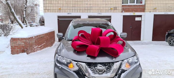 Большой подарочный бант на машину