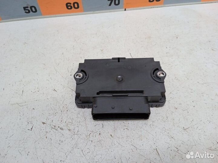 Блок управления парковочным тормозом Porsche