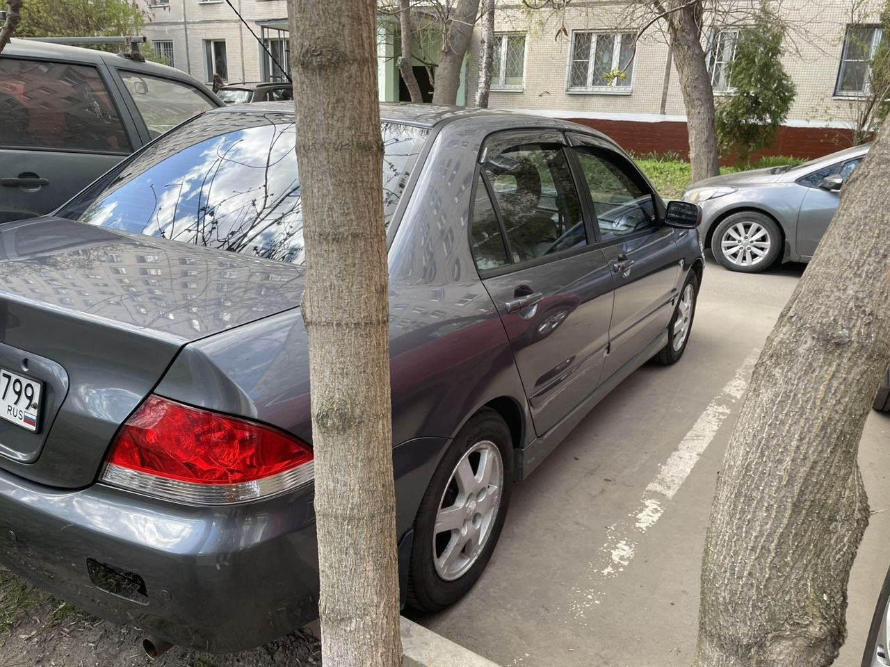 Mitsubishi Lancer: фото владельца
