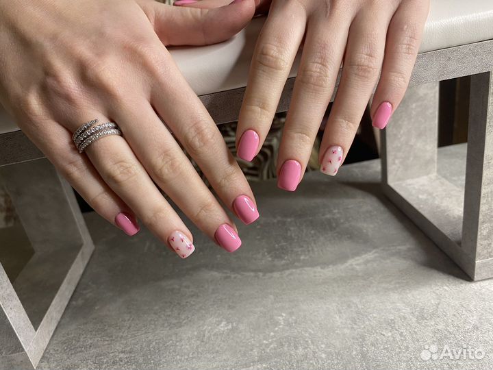 Маникюр на дому