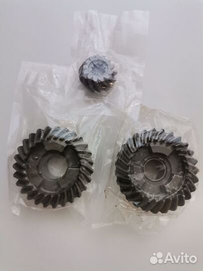 Шестерни редуктора Yamaha 9.9-15