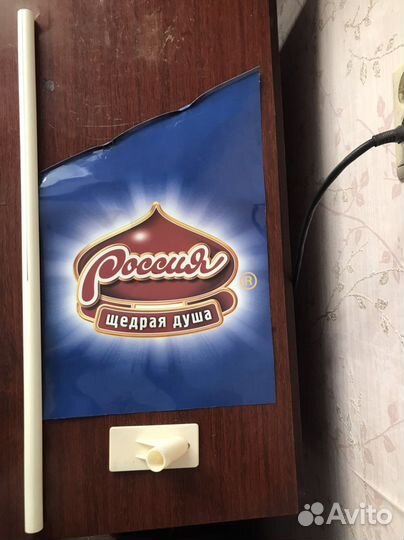 Продам рекламный флажок компании nestle россия