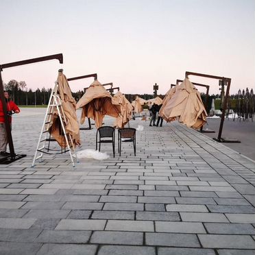 Уличный зонт для ресторанов