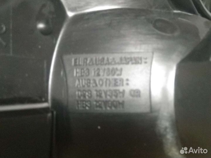 Toyota Land Cruiser 100 фара правая ксенон новая