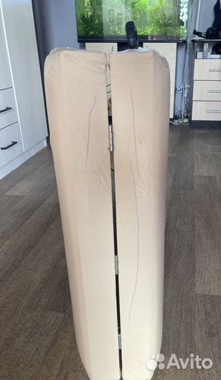 Массажный стол