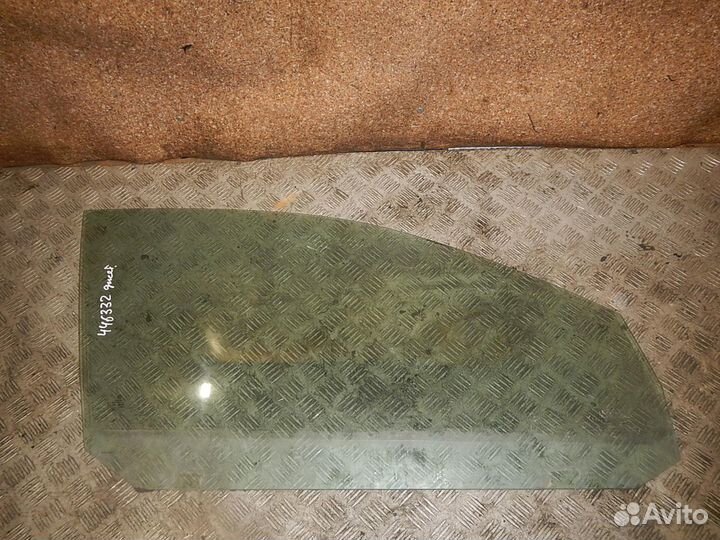 Стекло двери передней правой, Volkswagen (Фольксва