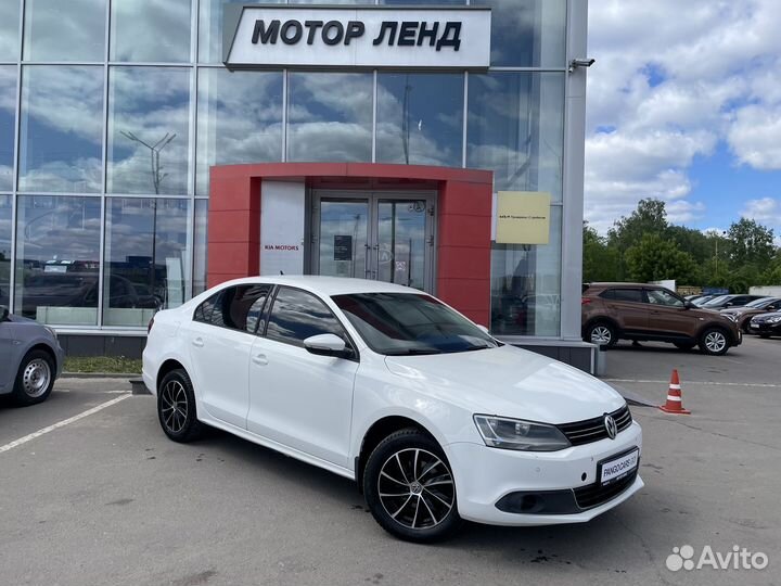 Volkswagen Jetta 1.6 AT, 2012, 220 155 км