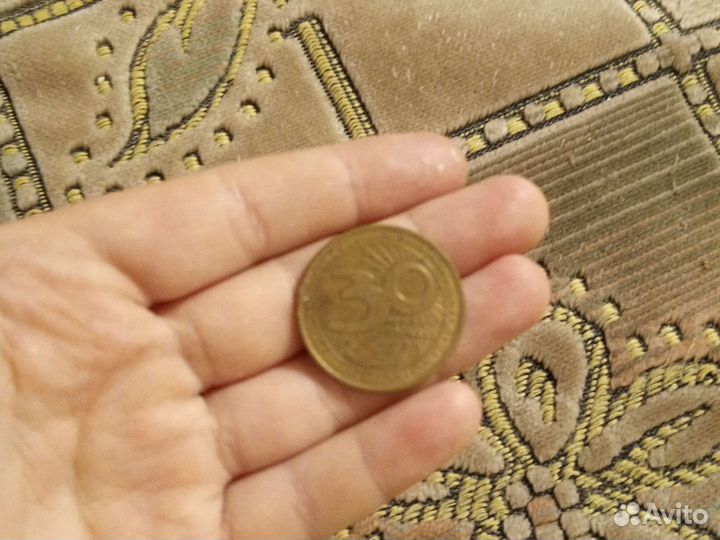 Монета макдональдс 30 лет дружбы