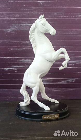 Статуэтка коня Spirit of the Wild Royal Doulton