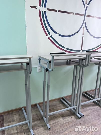 Растущая парта (конторка)