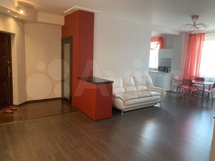 2-к. квартира, 65 м², 9/17 эт.