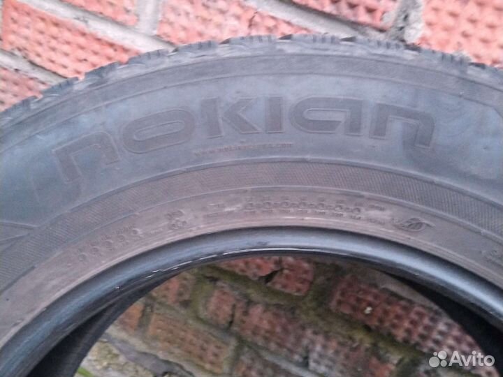 Nokian Tyres WR SUV 3 265/60 R18