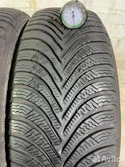 Michelin Alpin 5 215/65 R17