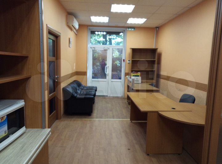 Сдам торговое помещение, 46.7 м²