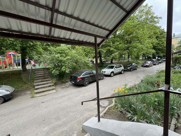 2-к. квартира, 38 м², 1/5 эт.