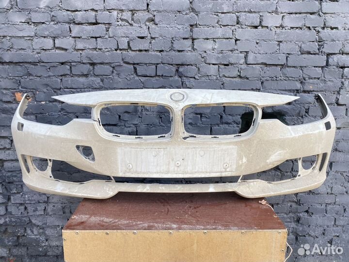 Передний бампер bmw 316 51118055820