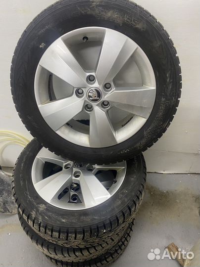 Колеса в сборе r16 зимние skoda