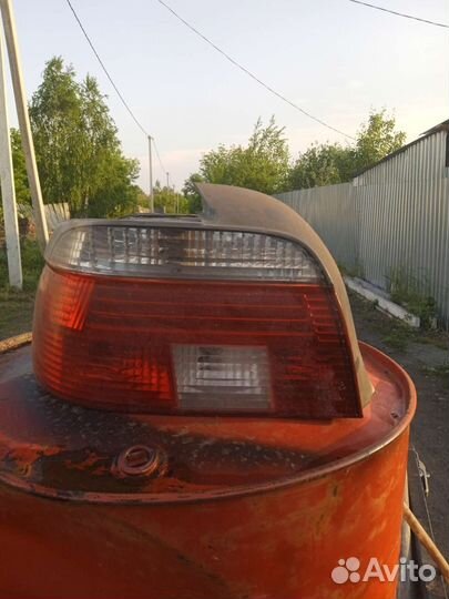 Задний фонарь bmw е 39