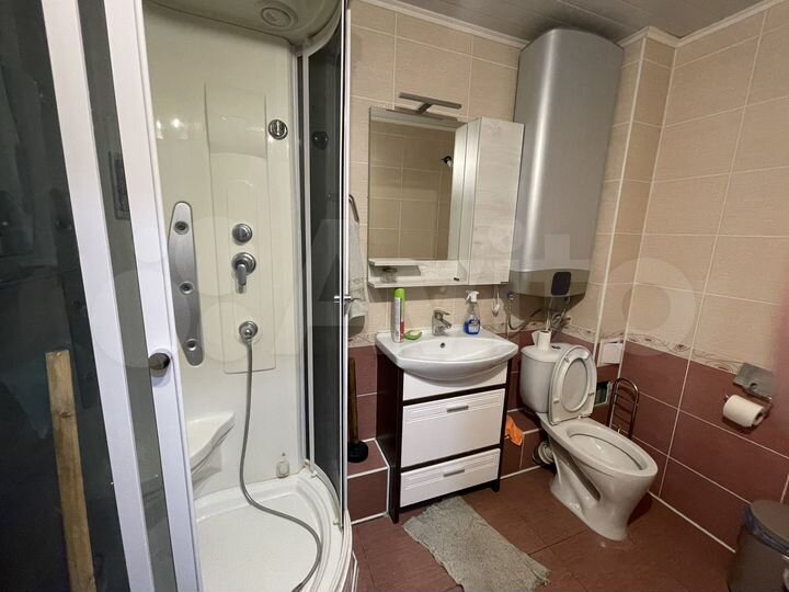 2-к. квартира, 79,6 м², 2/9 эт.