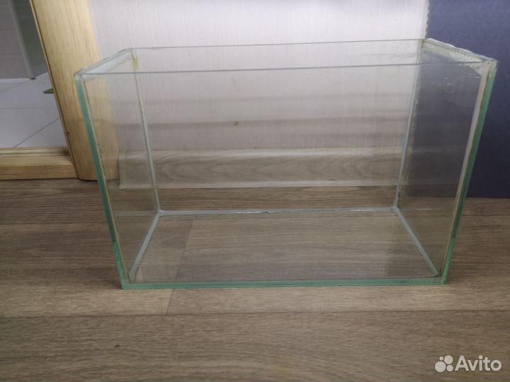 Аквариумы 10л и 5л