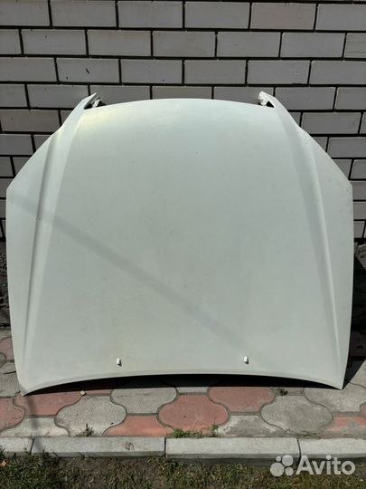 Капот toyota mark 2 110