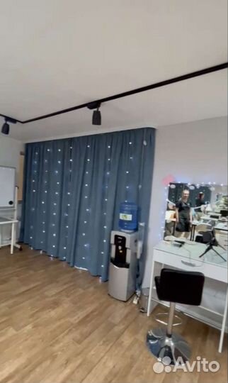 Карнизы,рулонные шторы