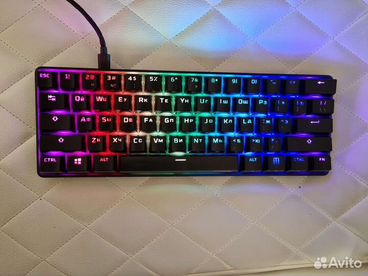 Игровая клавиатура HyperX Alloy Origins 60