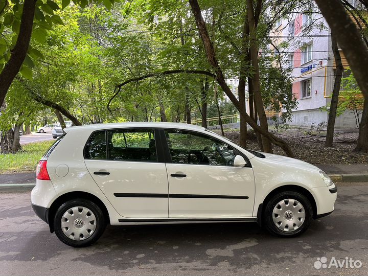Volkswagen Golf 1.6 МТ, 2005, 117 692 км