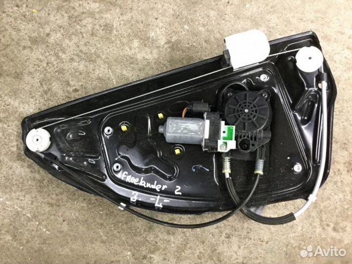 Стеклоподъемник задний левый Land Rover Freelander