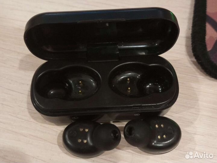 Беспроводные наушники