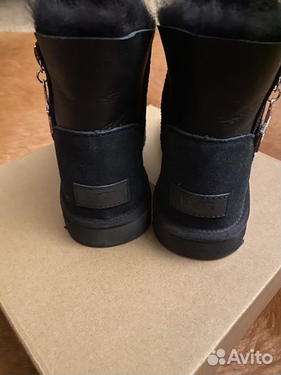 Угги новые полностью натуральные в коробке
